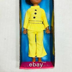 VINTAGE SUSIE SAD EYES SOUL SISTER 8 AA DOLL With BOX FUN WORLD (1960's)