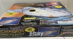 VINTAGE Star Trek Voyager Starship USS NCC 74656 No 6479 Playmates 1995 NEW