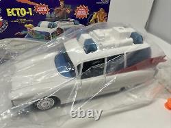 VINTAGE The Real Ghostbusters ECTO 1 Vehicle NEW OPEN BOX COMPLETE Kenner 1984