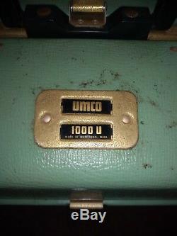 VINTAGE UMCO TACKLE BOX MODEL 1000 U Blue & Green Rare Color Used condition