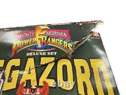 VTG Mighty Morphin Power Rangers Megazord Deluxe Set Bandai Near Complete