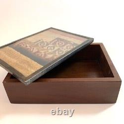 VTG Peruvian Wood Trinket Box Hammered Silver Rim Chancay Textile Glass Top 6