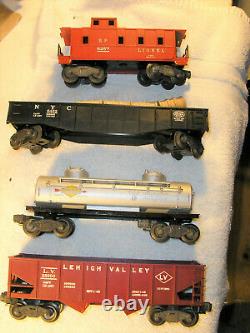 Vintage 1951 Lionel 1469WS Freight Set with #2035 Loco, Boxes, Instructions