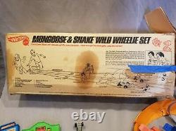 Vintage 1970 Redline Mattel Hot Wheels SNAKE & MONGOOSE WILD WHEELIE SET box