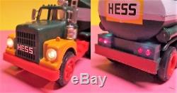 Vintage 1972 MARX HESS Plastic Toy TRAILER TRUCK & BOX With INSERTS Clean Works