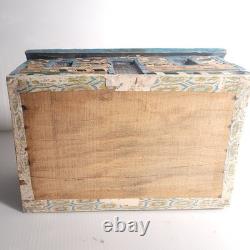 Vintage 1973 Folk Art Log Cabin Wood Box MCM Decoupage Jewelry Chest Tramp Mod