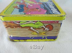 Vintage 1973 Scooby Doo metal lunch box & plastic Thermos set