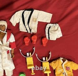 Vintage 1975 Mego Muhammad Ali & Ken Norton Boxing Figures with accessories 9