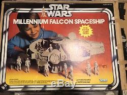 Vintage 1977 Kenner Star Wars Millenium Falcon ORIGINAL Box NM (X-Mas Special)