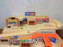 Vintage 1979 Mattel Hot Wheels Service Center Sto & Go Set with Original Box #1503