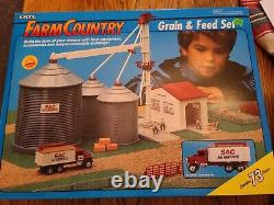 Vintage 1991 ERTL Farm Country Grain and Feed 73 Piece Set 4303 NewithOpen Box
