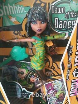 Vintage 2009 Monster High Cleo de Nile Dawn of the Dance Doll New In Box