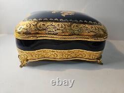 Vintage Antique Lrg Limoges Of France Trinket Box Jewelry Box Golt Gilt Prestige