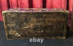 Vintage Antique Victorian Gilt Decorated Dome Top Keepsake Treasure Dresser Box