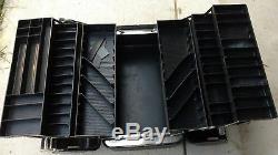 Vintage BLACK UMCO Tackle Box with 6 Trays with REMOVABLE dividers US Assembly