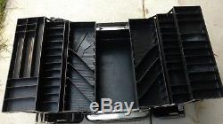 Vintage BLACK UMCO Tackle Box with 6 Trays with REMOVABLE dividers US Assembly