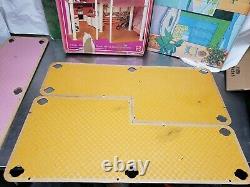Vintage Barbie Townhouse Complete In Box 1982 House Set w Elevator