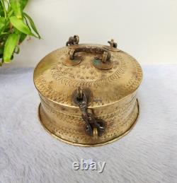 Vintage Brass Royal Jewelry Box With Delicate Carving, Chain, Latch and Handle Z5