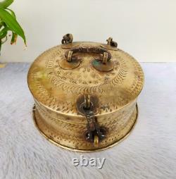 Vintage Brass Royal Jewelry Box With Delicate Carving, Chain, Latch and Handle Z5