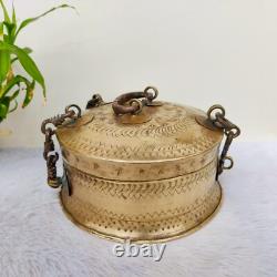 Vintage Brass Royal Jewelry Box With Delicate Carving, Chain, Latch and Handle Z5