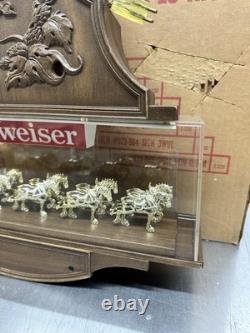 Vintage Budweiser Beer Clydesdale Spectacular Lighted Sign And Clock With Box