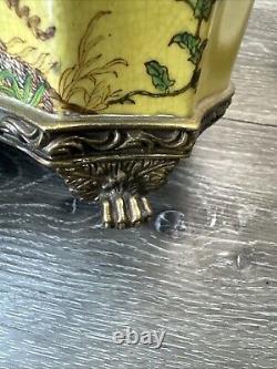 Vintage Chinese Porcelain Trinket Box Jewelry Box Brass Lined Crackled Design