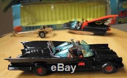 Vintage Corgi Toys Gift Set 3 First Issue Batmobile & Batboat Boxed Exc