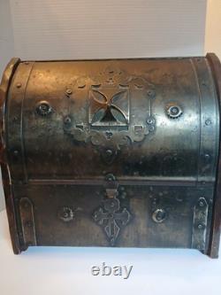 Vintage Decorative Wood Metal RARE Wine Box Made in Germany