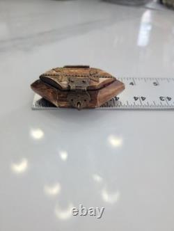 Vintage Diamond-shaped Carved horn Trinket Box