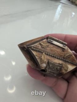 Vintage Diamond-shaped Carved horn Trinket Box