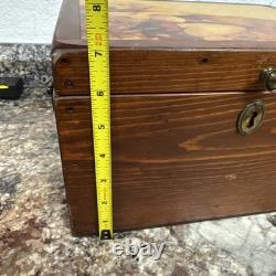 Vintage Ducks Unlimited Wooden Chest Box Lab Retriever Puppies England 12x9x7