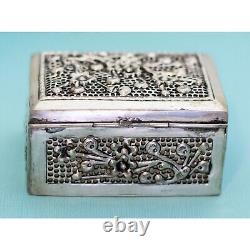 Vintage Edwardian Sterling Silver Box BX9