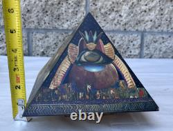 Vintage Egyptian Pyramid Wood Trinket Decorative Art Box Lois Stopple 1977 Egypt