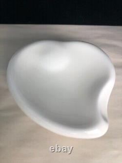 Vintage Elsa Peretti (Bean) for Halston Lidded Heart Shaped Ceramic Powder Box