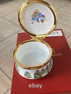 Vintage English Porcelain Enamel Halcyon Days Box