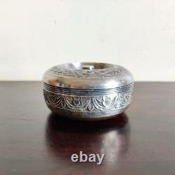 Vintage Floral Art Round Shape Silver Plated Box Decorative Collectible