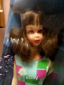 Vintage Francie Barbie Doll NRFB Mod #1130 Original Box