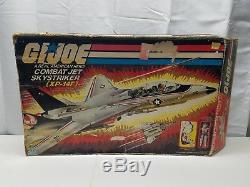 Vintage GI Joe SKYSTRIKER XP-14F Action Figure Combat Jet Box 1983 Ace Parachute