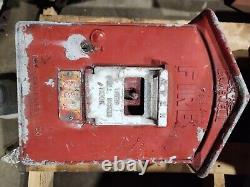 Vintage Gamewell fire alarm Box with key