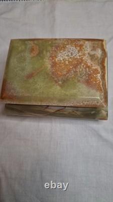 Vintage Green Onyx Jewelry Box With a hinged lid and With Red Velvet Inside
