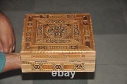 Vintage Handcrafted MOP & Wooden Fitted Decorative Wooden Jewellery Box