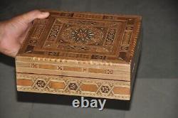 Vintage Handcrafted MOP & Wooden Fitted Decorative Wooden Jewellery Box