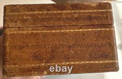 Vintage Italian Tooled Leather Gold Gilt Card Box With Key