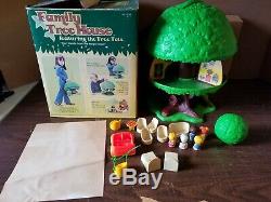 Vintage Kenner Tree Tots Family Tree House Dog Kennel Swing COMPLETE with BOX
