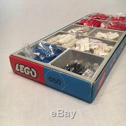 Vintage LEGO Basic Set 050 Basic Building Set In Cardboard (1964) Boxed Rare
