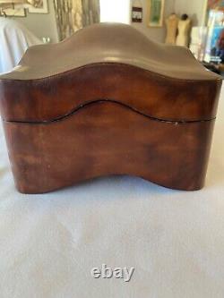 Vintage Large Moulded Solid Italian Leather Box by PAPINI Florence Italy