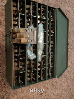Vintage Laundry Pins In Steel Box Approx 370 Pc Perfect Condition Stamped