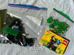 Vintage Lego 6054 Castle Forestmen's Hideout Complete with Box & Manual