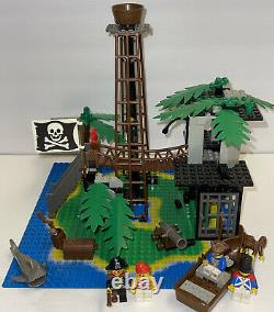Vintage Lego Pirates I #6270-1 Forbidden Island 95%Comp No Instructions Or Box
