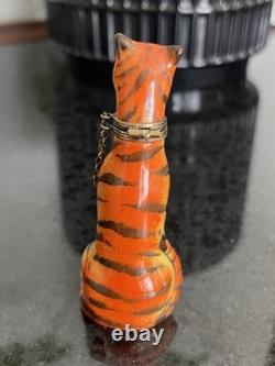 Vintage Limoges Box Peint Main Sitting Tiger Signed Cat Figurine